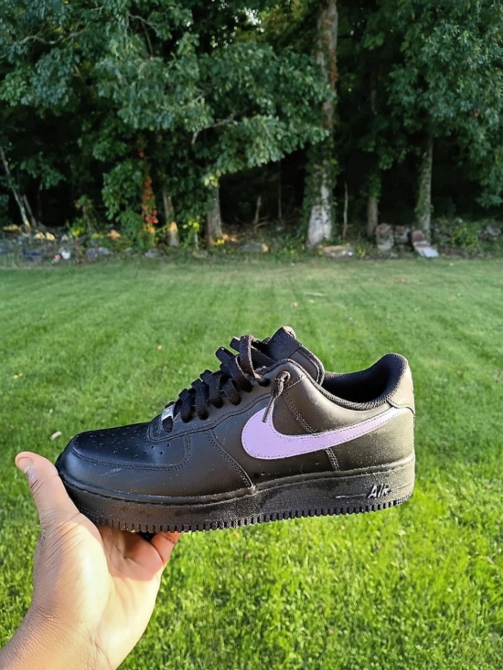 Nike Air Force 1 07' Men's Black/Lilac Low Top Sneaker Size US 10.5